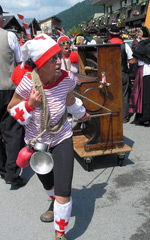 Spectacle Gets 2010