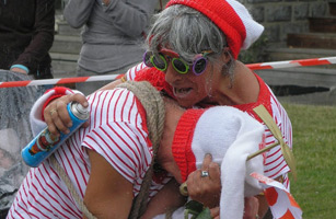 Spectacle Gets 2010
